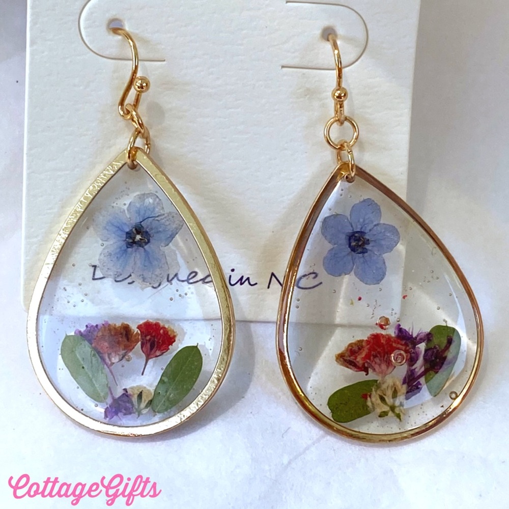 LAST ONE⭐️Real Flower Teardrop Shaped Earrings - Picture 1 of 5